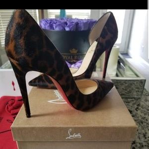 Christian louboutin 38.5 Iriza
